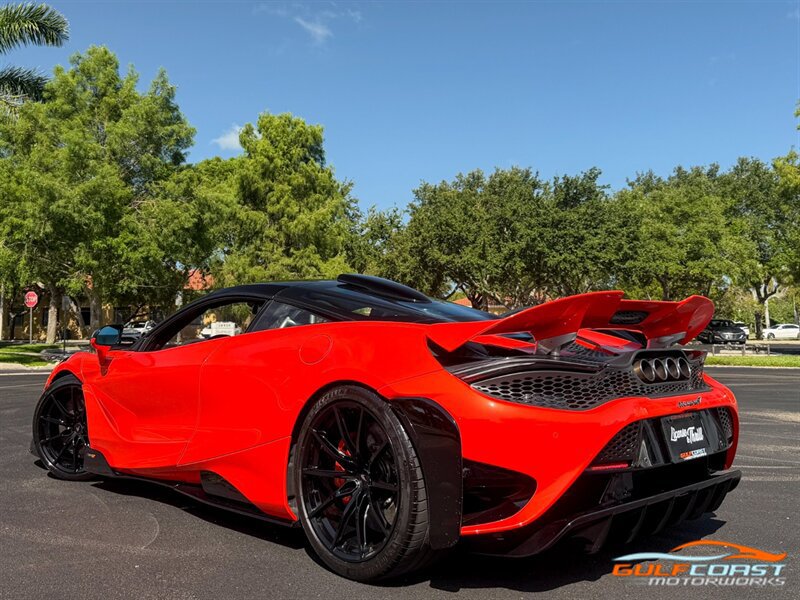 Used 2021 McLaren 765LT photo 40