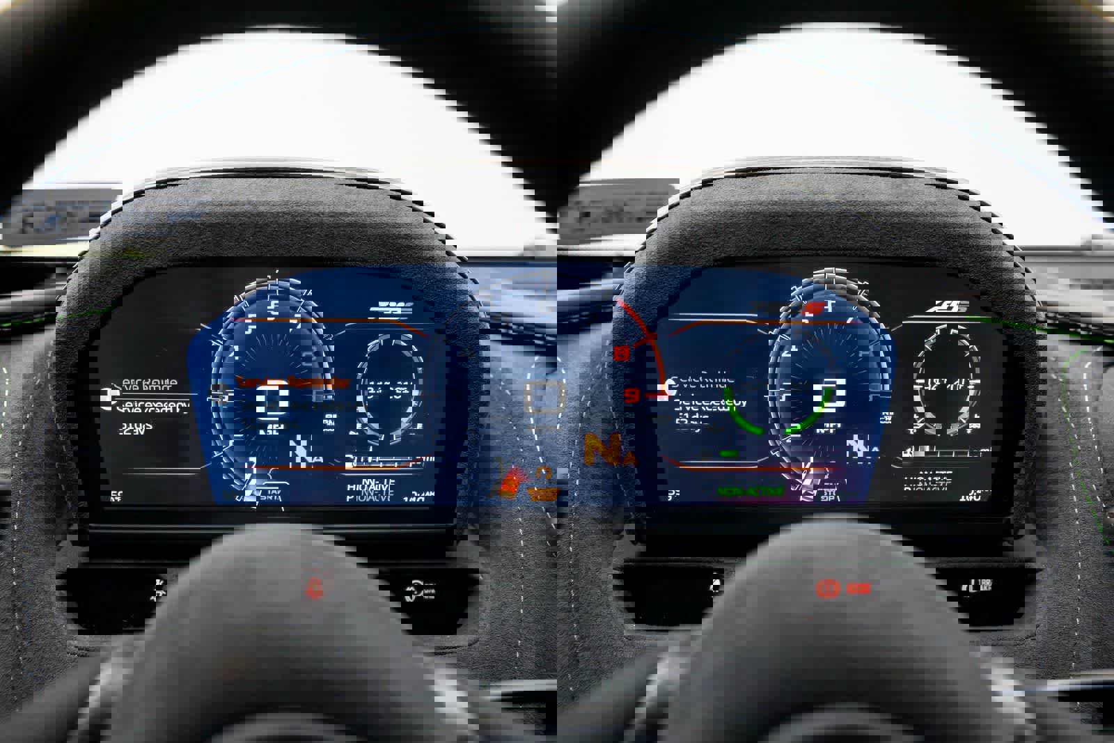 Used 2023 McLaren 720S Performance photo 32