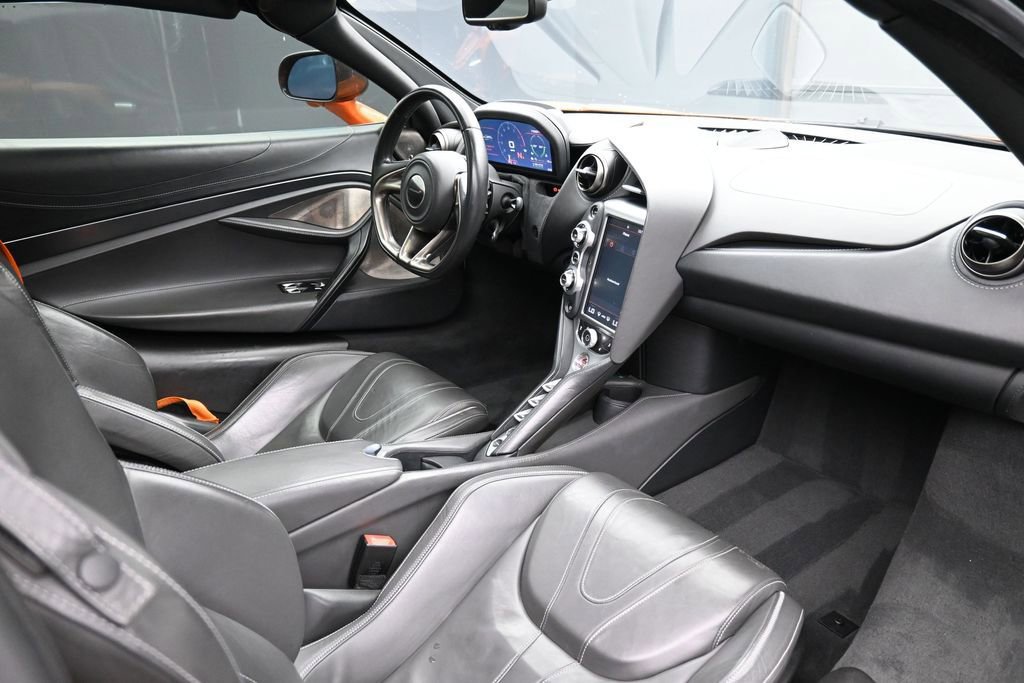 Used 2019 McLaren 720S Luxury photo 30