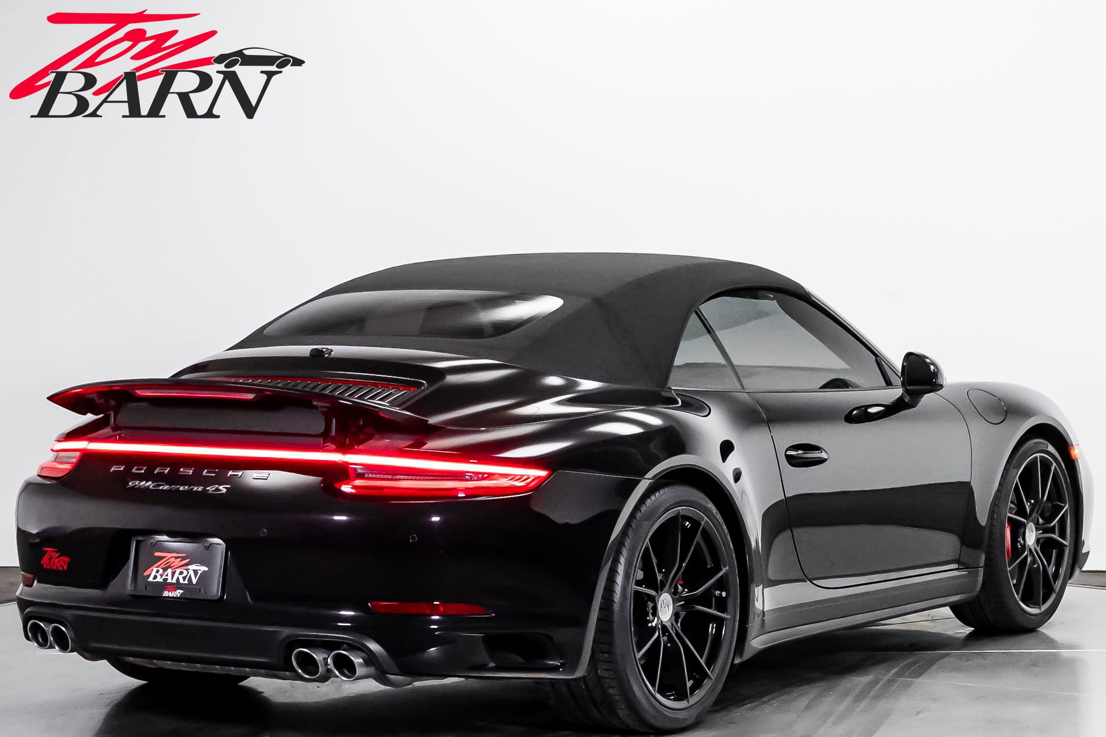 2017 Porsche 911 Carrera 4S