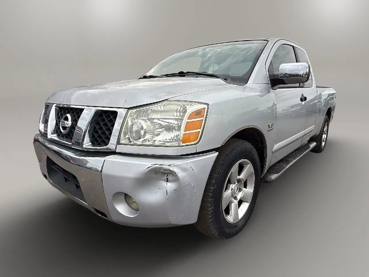 2004 Nissan Titan SE