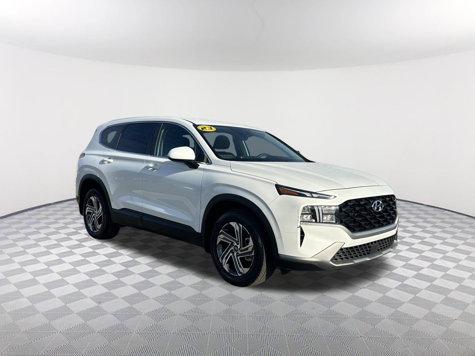 2023 Hyundai Santa Fe SE