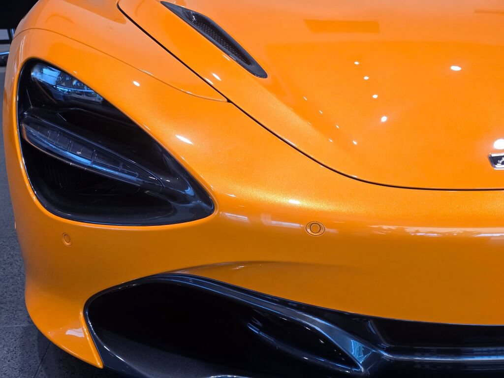 Used 2022 McLaren 720S Performance photo 38