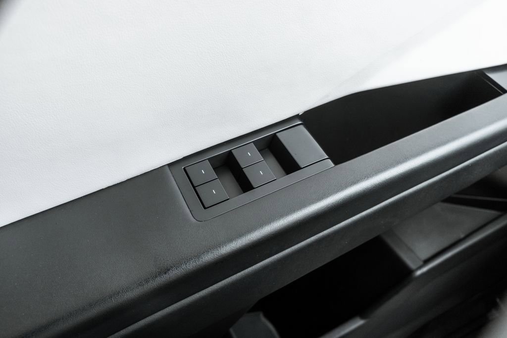 2024 Tesla Cybertruck AWD Crew Cab