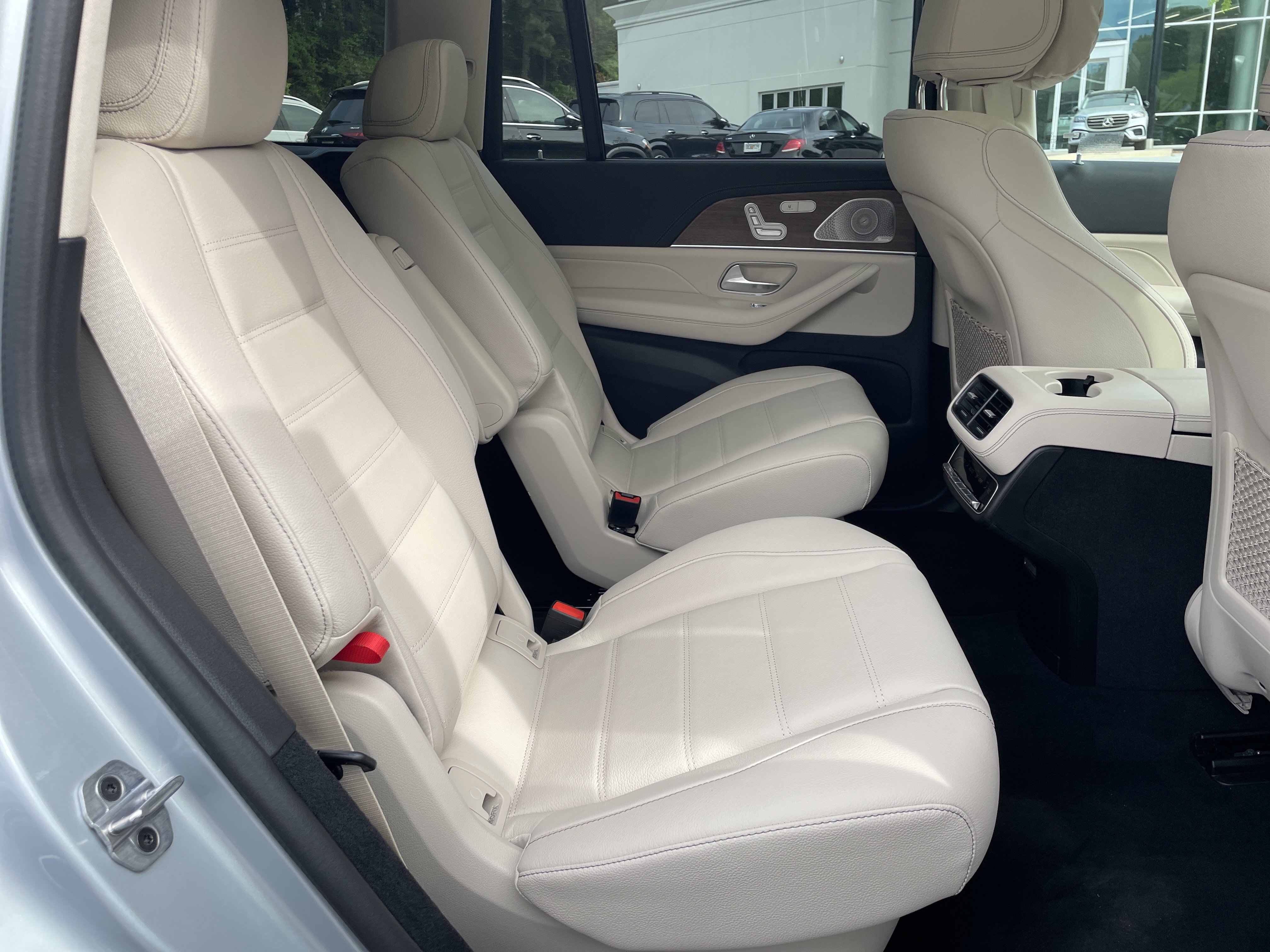 2026 Mercedes-Benz GLS 580 4MATIC