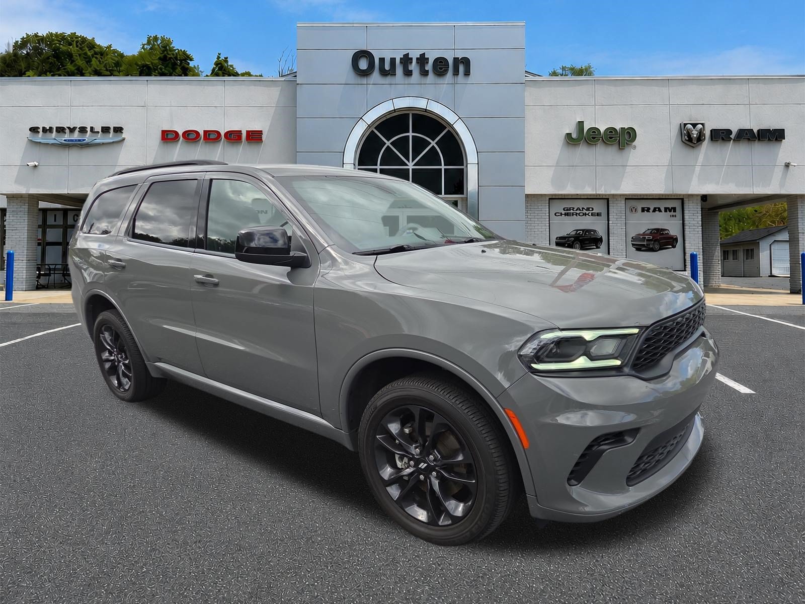 Certified 2025 Dodge Durango GT w/ Blacktop Package