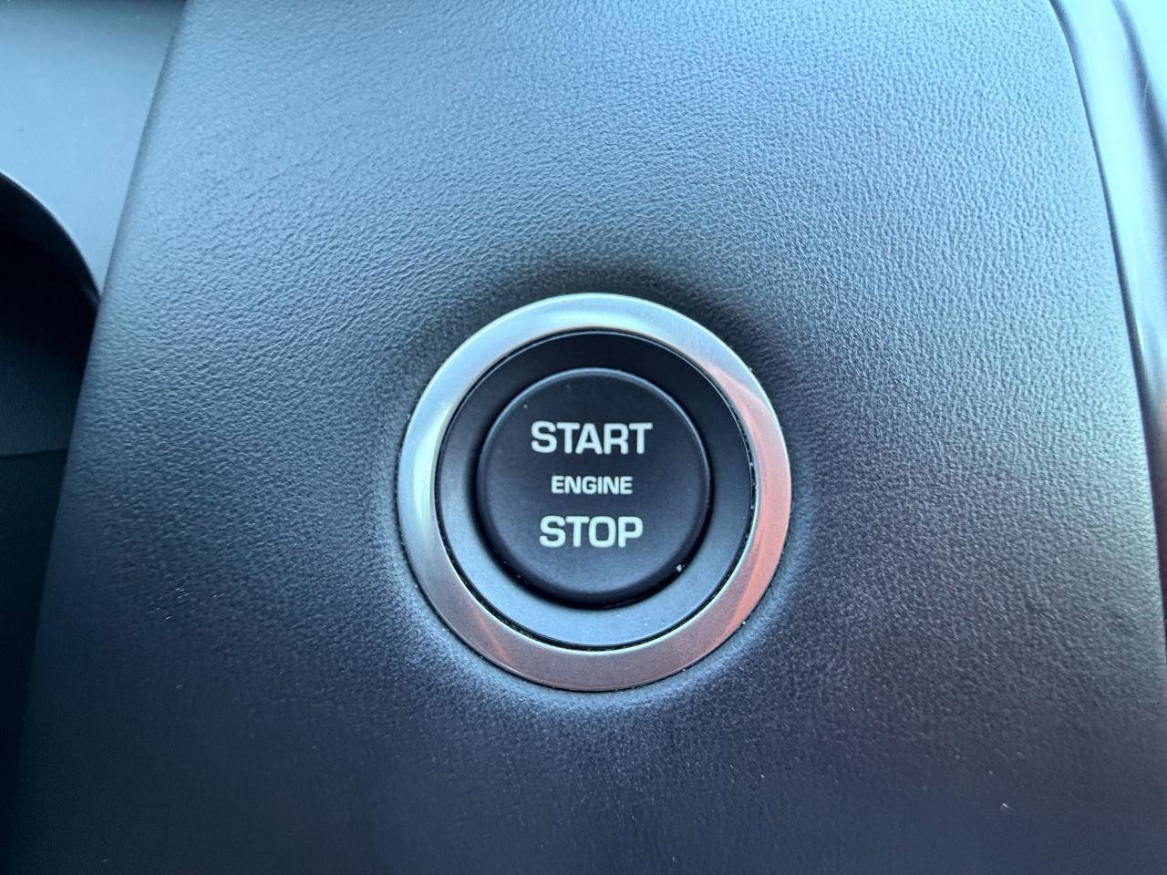 2020 Land Rover Discovery Sport SE