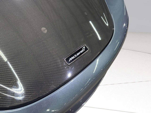 Used 2018 McLaren 720S Performance photo 23