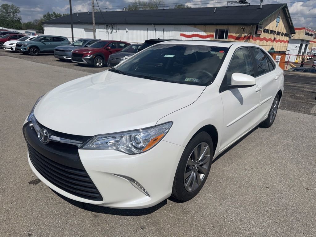 2016 Toyota Camry XLE