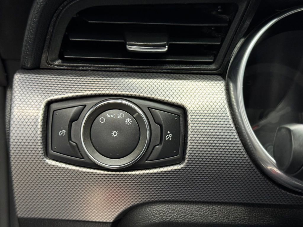 2020 Ford Mustang Coupe