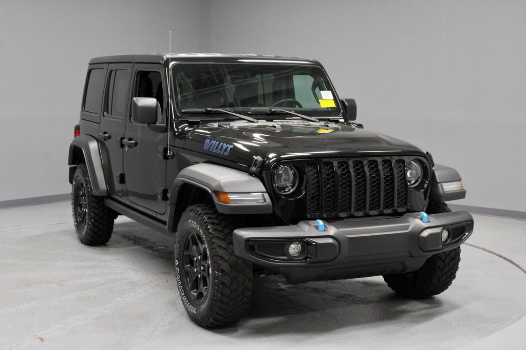 Used 2023 Jeep Wrangler Unlimited w/ Cold Weather Group