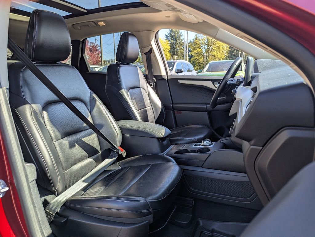 2020 Ford Escape SEL