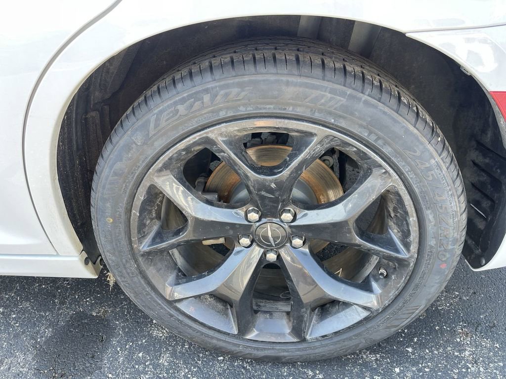 2022 Chrysler 300 Touring L