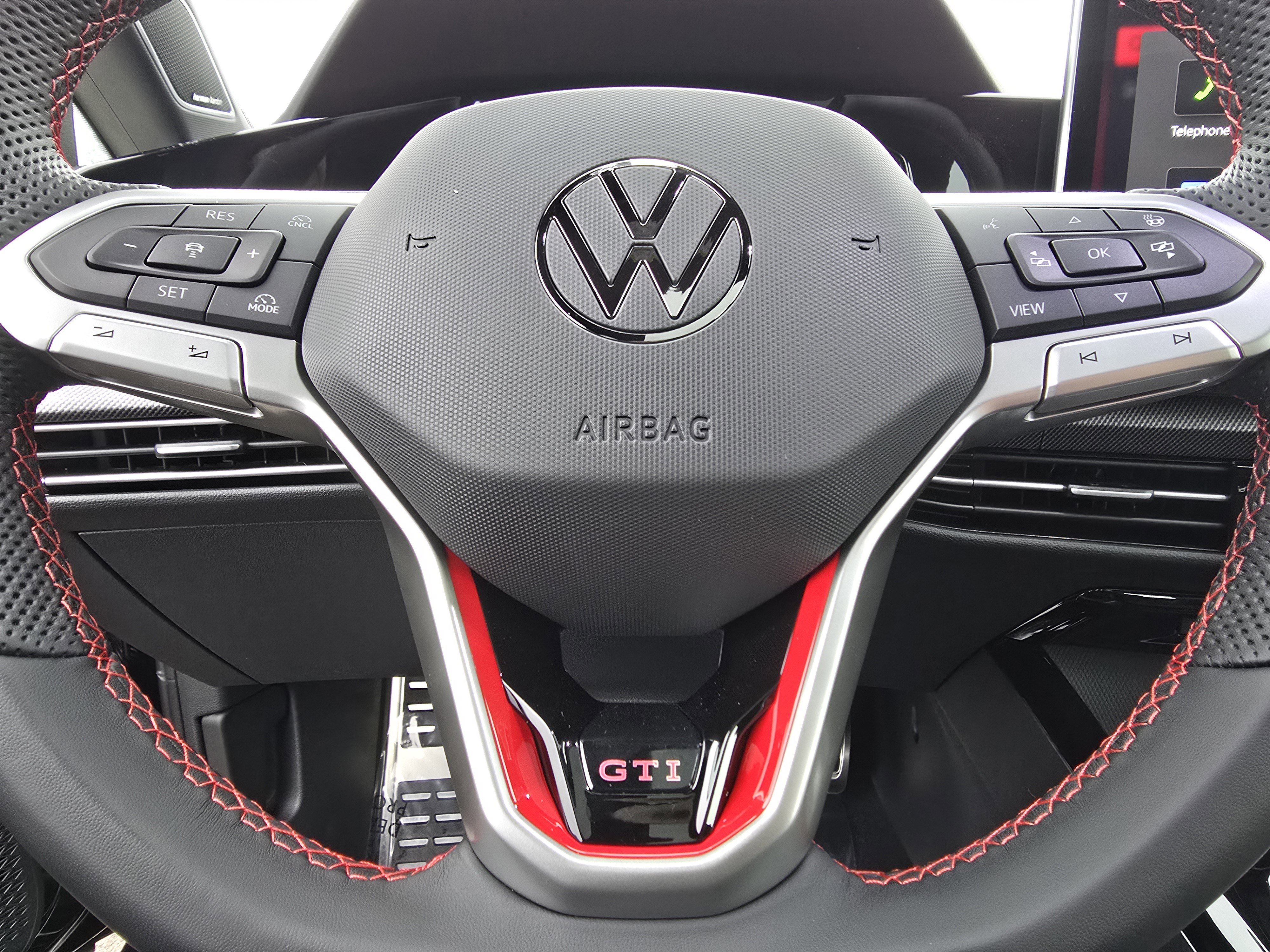 2026 Volkswagen GTI SE