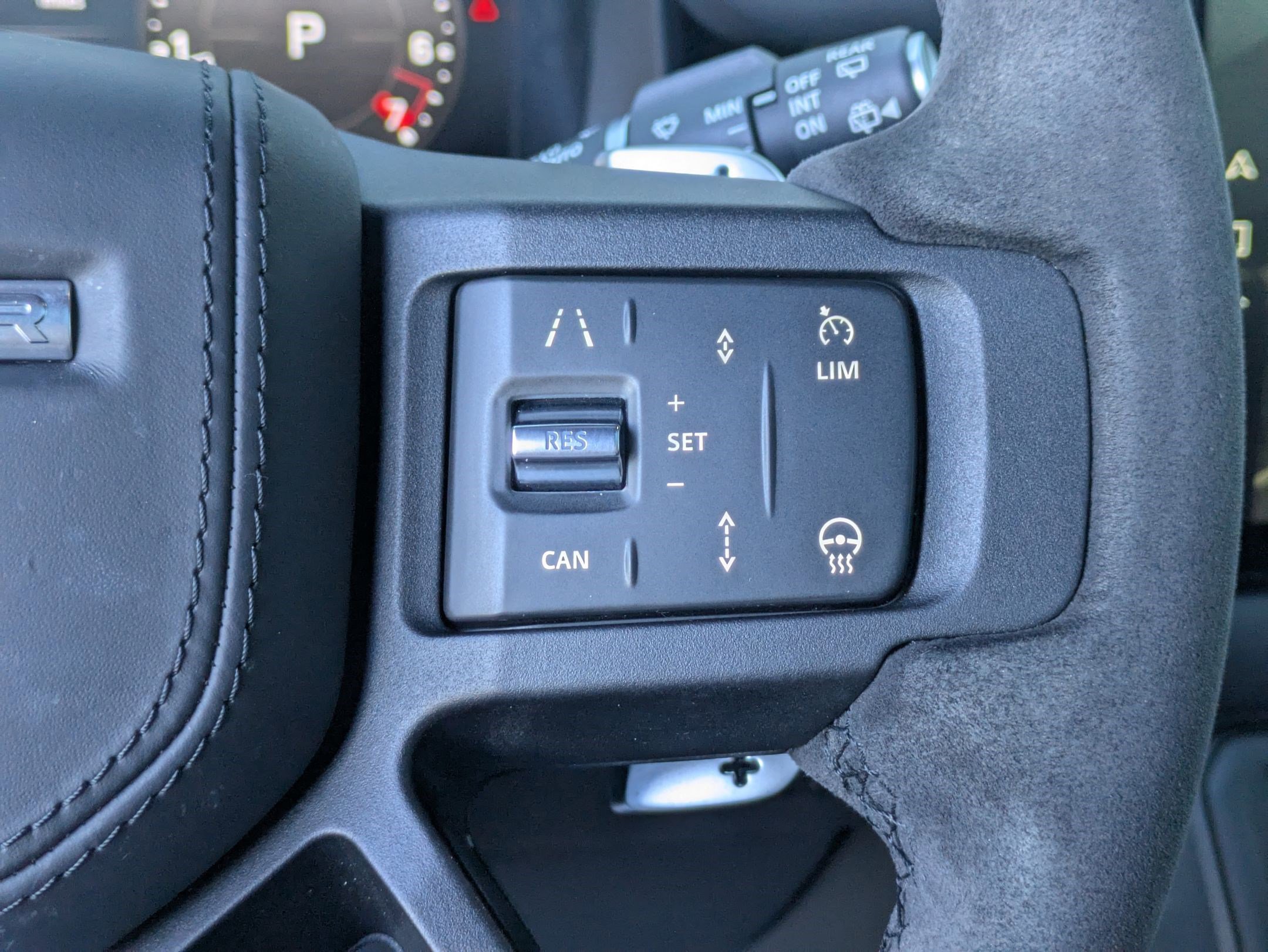 2024 Land Rover Defender 110 Carpathian Edition