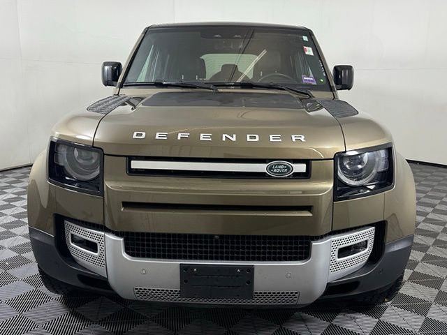 2024 Land Rover Defender 110 SE