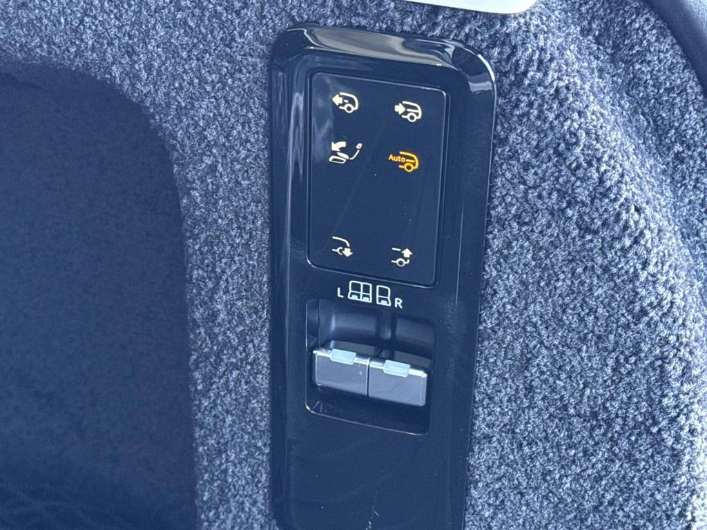 2024 Land Rover Range Rover Long Wheelbase Autobiography