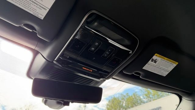 2023 Land Rover Range Rover Long Wheelbase Autobiography