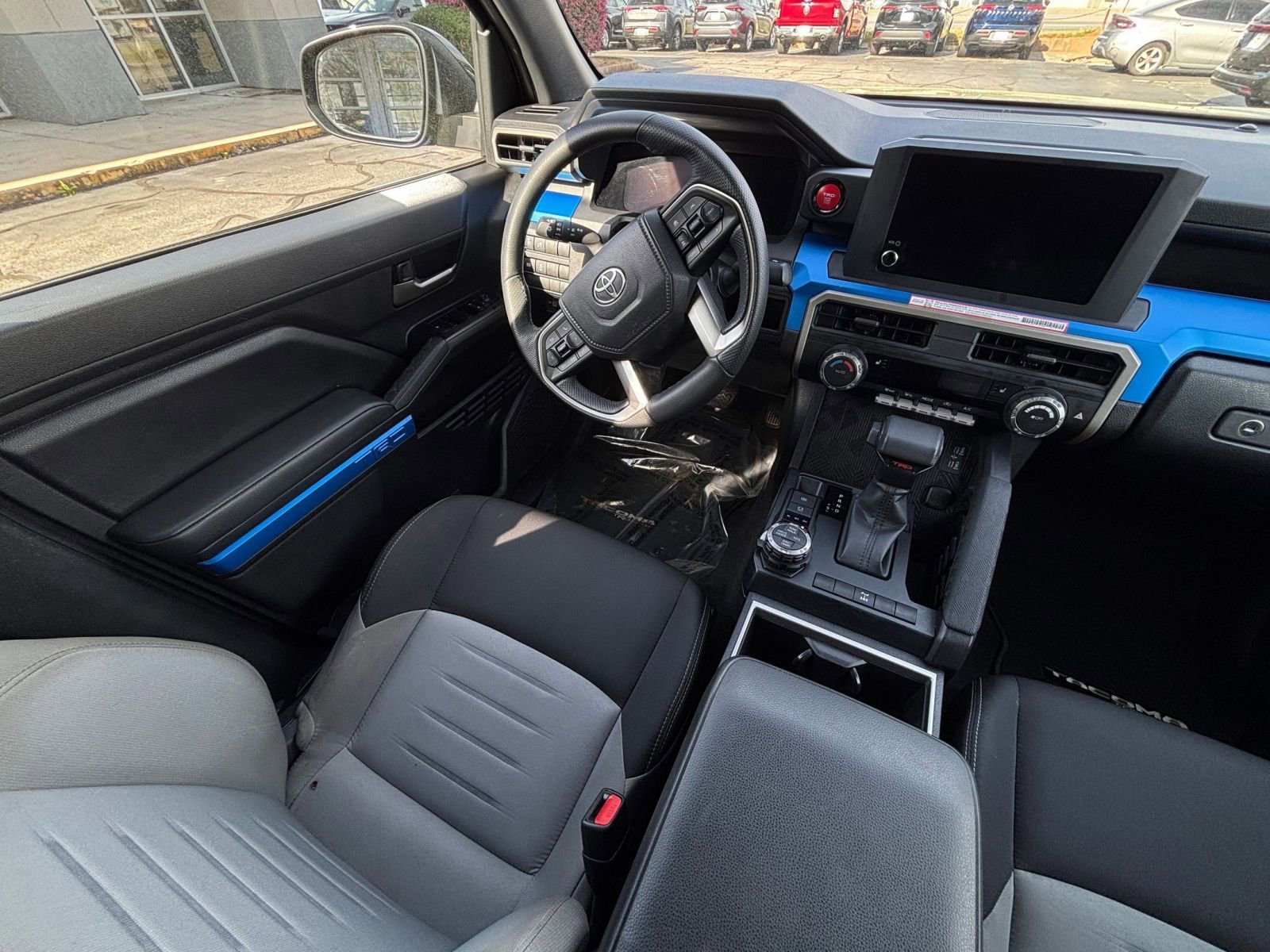 2025 Toyota Tacoma TRD Off-Road