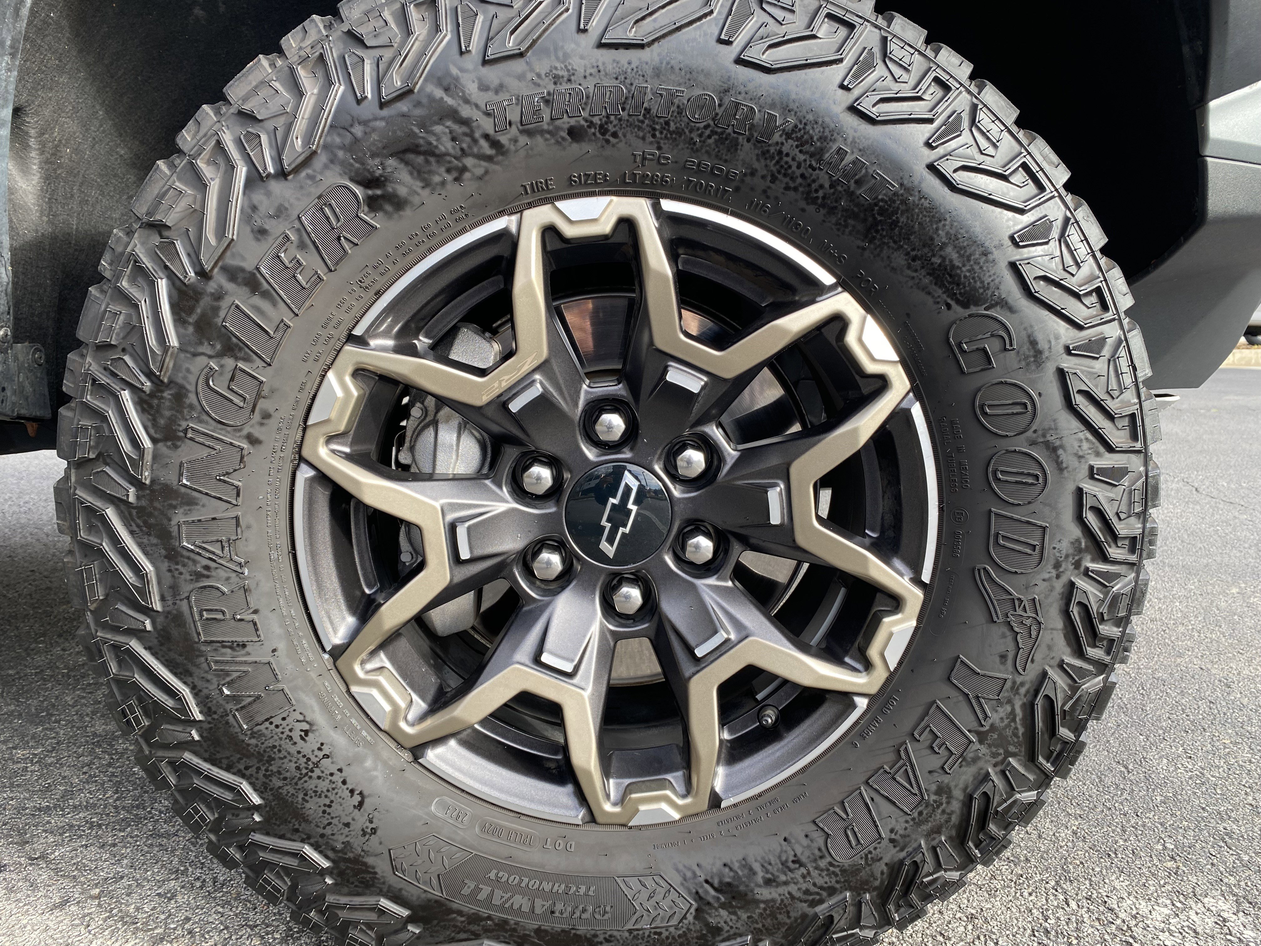 2024 Chevrolet Colorado ZR2