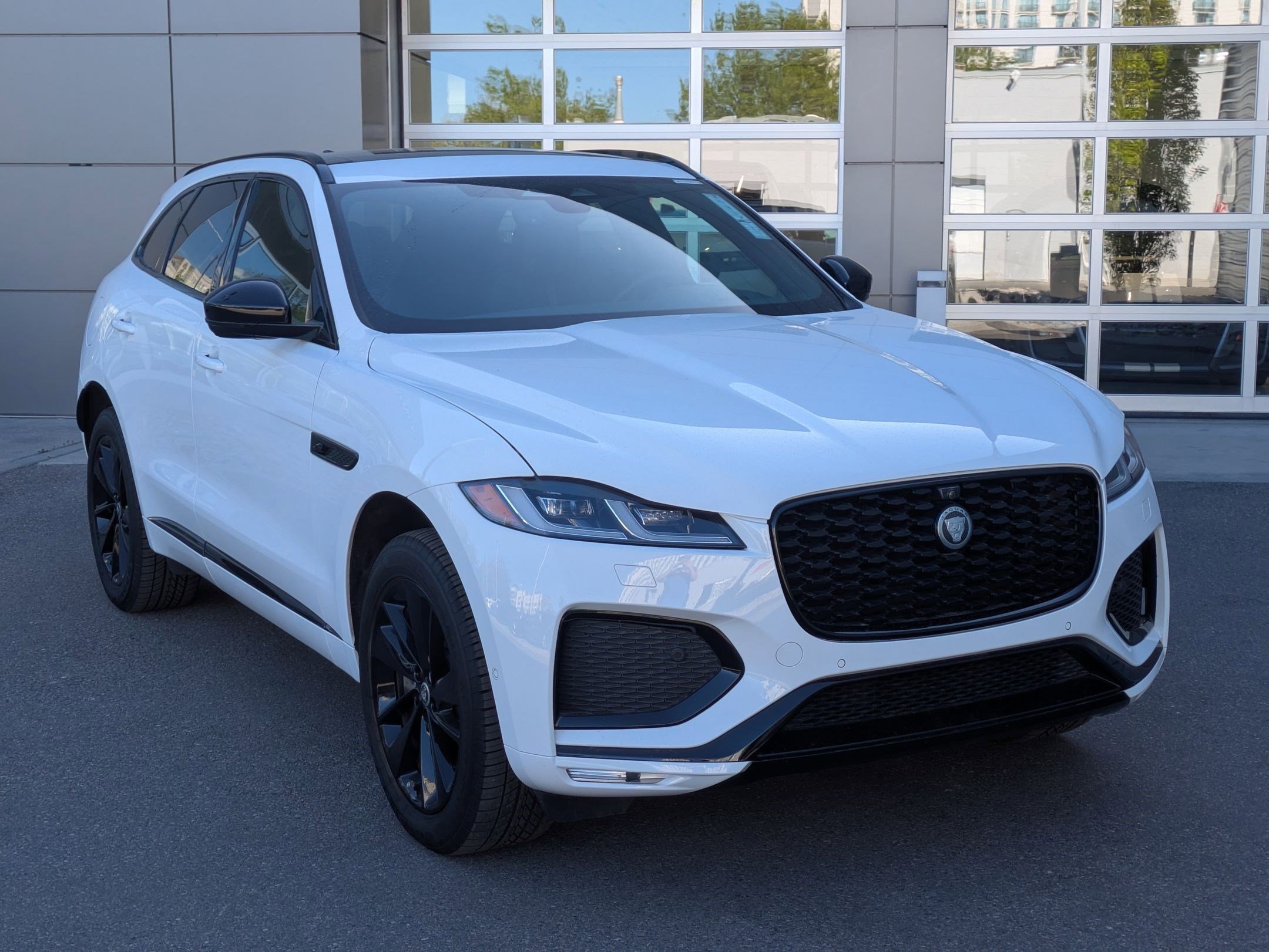 2026 Jaguar F-PACE R-Dynamic S