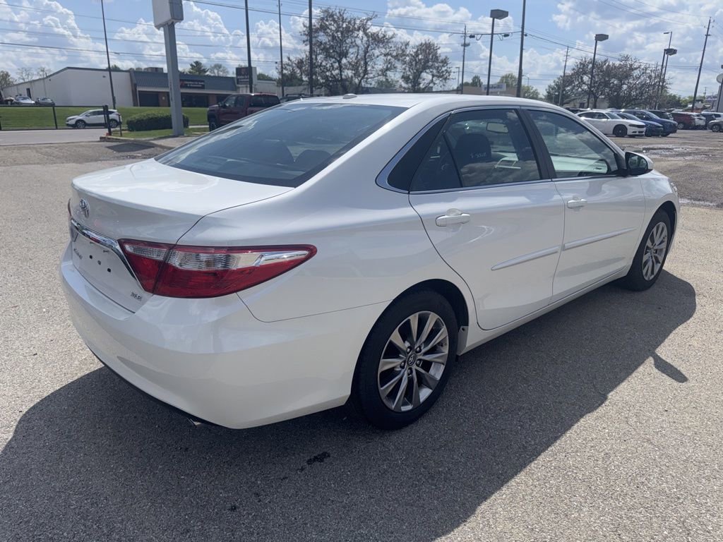 2016 Toyota Camry XLE