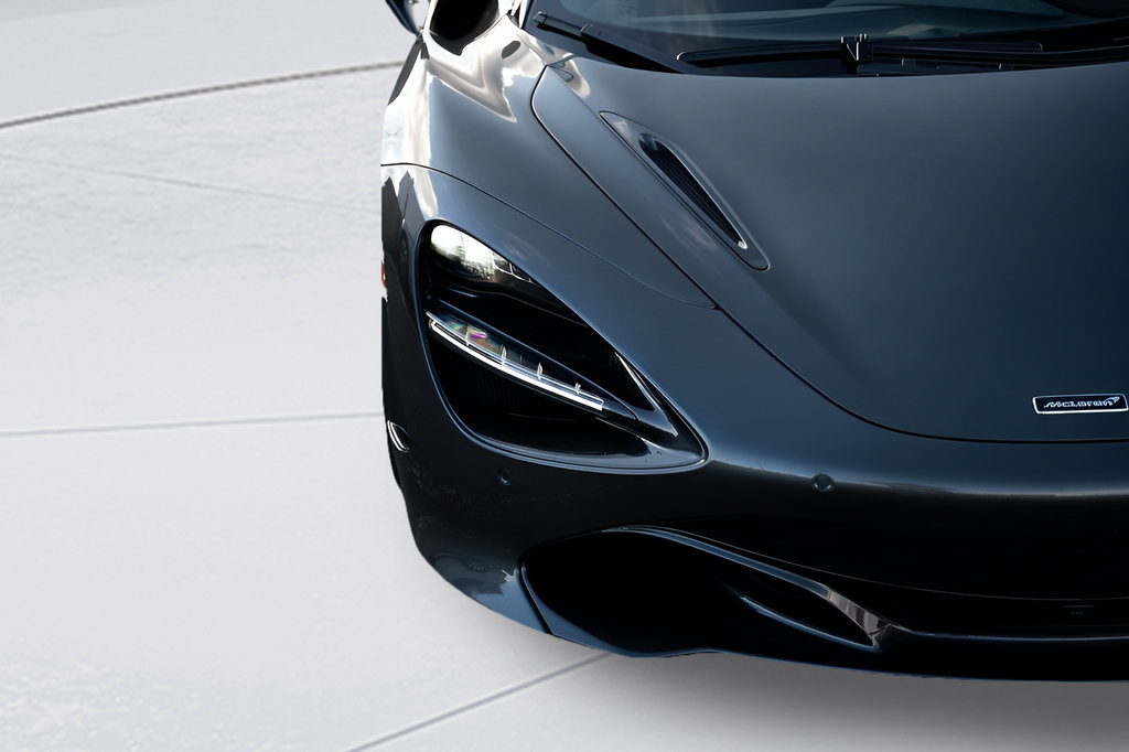 Used 2020 McLaren 720S Spider photo 28