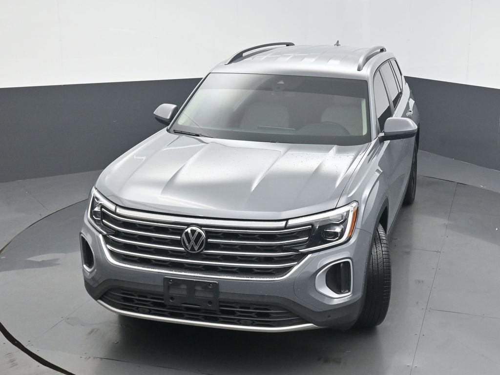 2025 Volkswagen Atlas SE