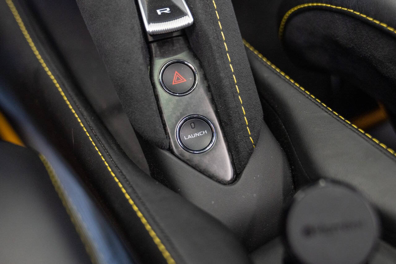Used 2018 McLaren 720S Performance photo 67