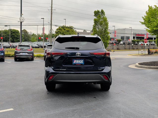 2025 Toyota Highlander XLE