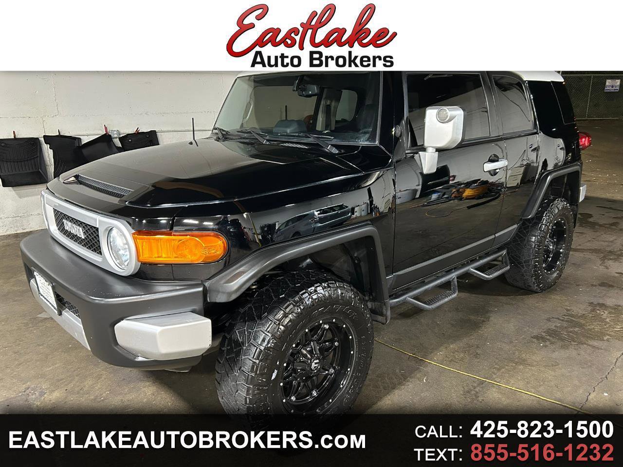 Used 2013 Toyota FJ Cruiser 4WD w/ Convenience Pkg