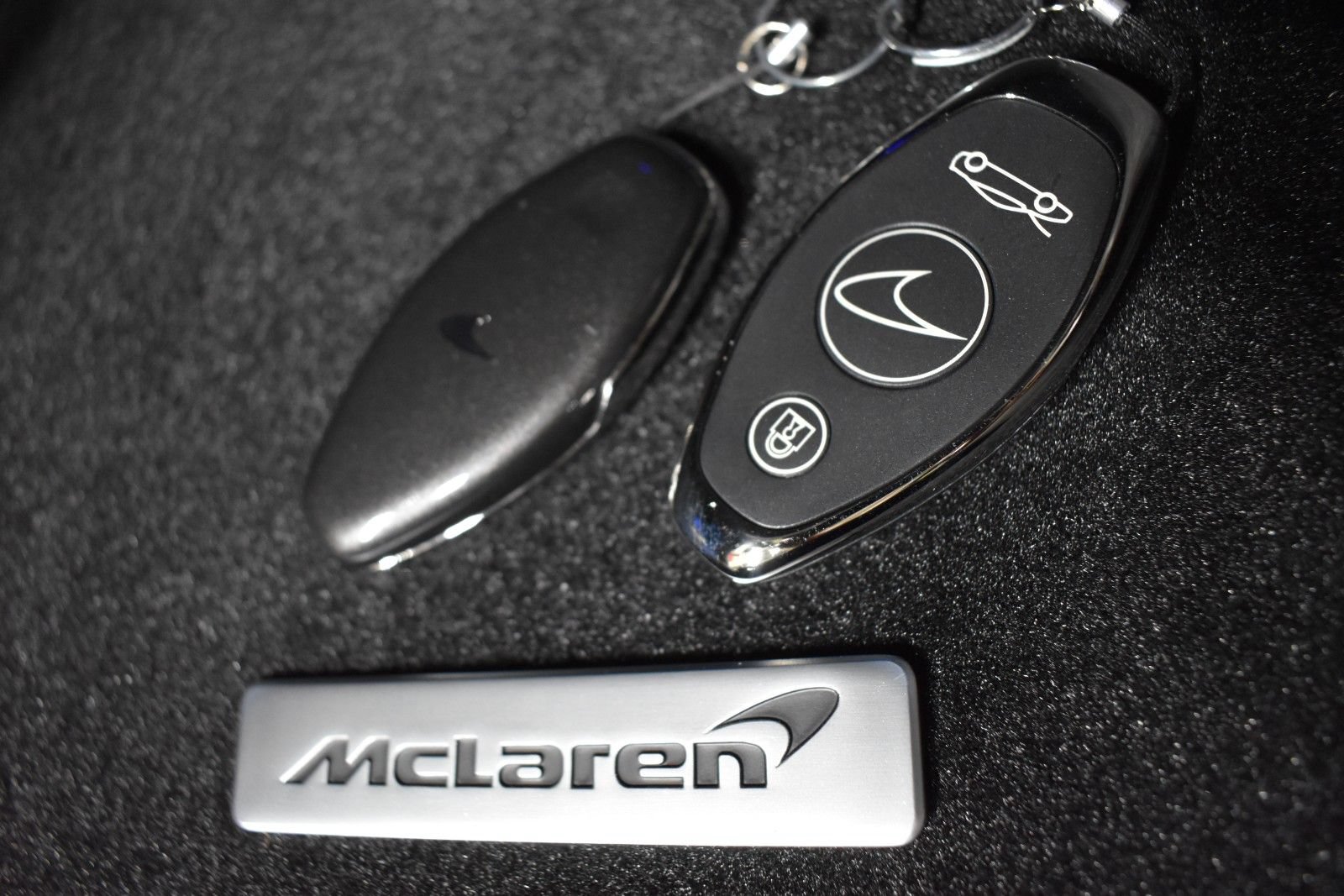 New 2027 McLaren 750S Spider photo 30