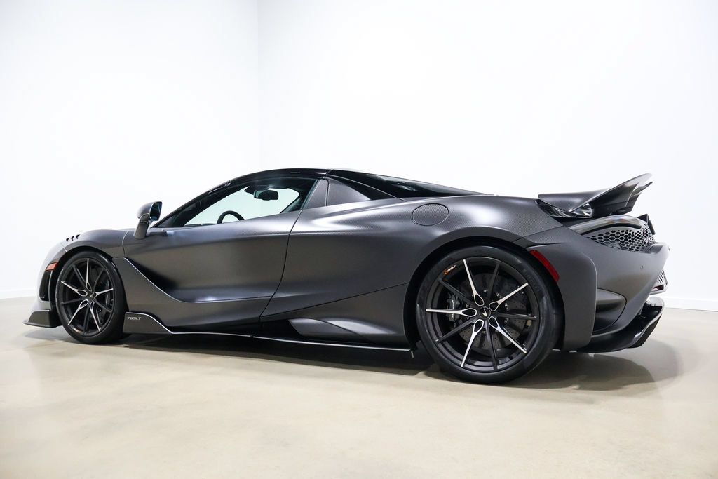 Used 2022 McLaren 765LT photo 23