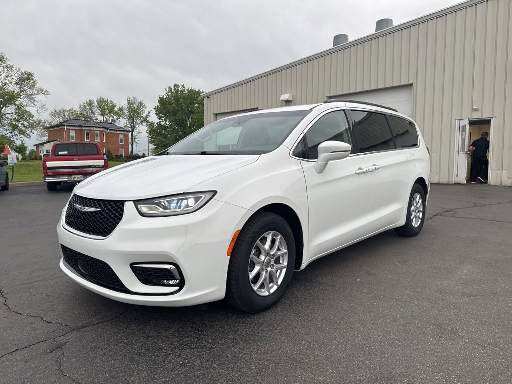 2022 Chrysler Pacifica Touring-L