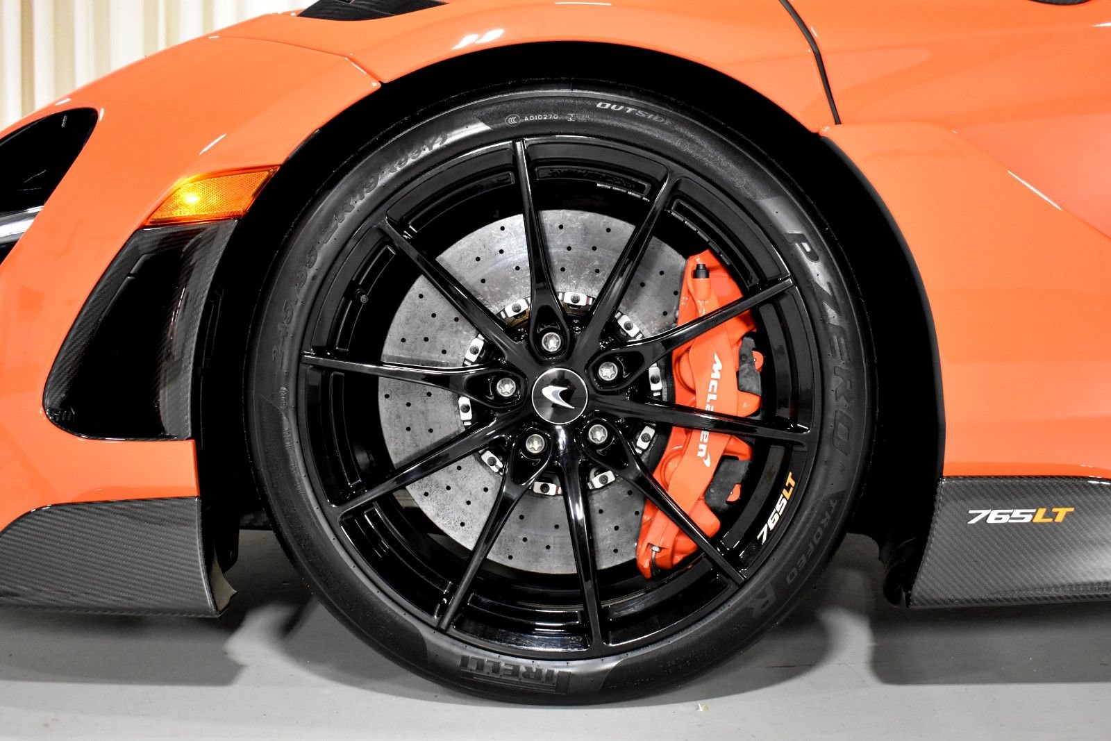 Used 2021 McLaren 765LT photo 24