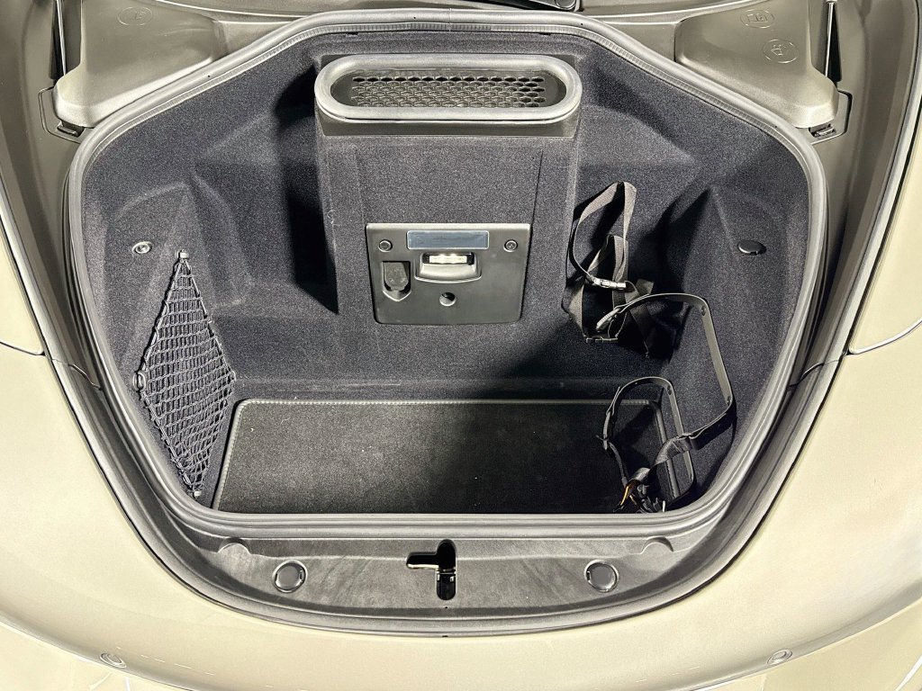 Used 2025 McLaren 750S photo 24