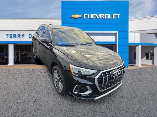 2022 Audi Q3 2.0T Premium