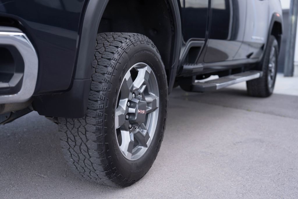 2025 GMC Sierra 3500 SLT