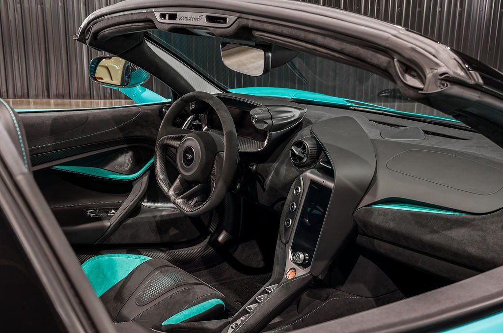 Used 2025 McLaren 750S Spider photo 47