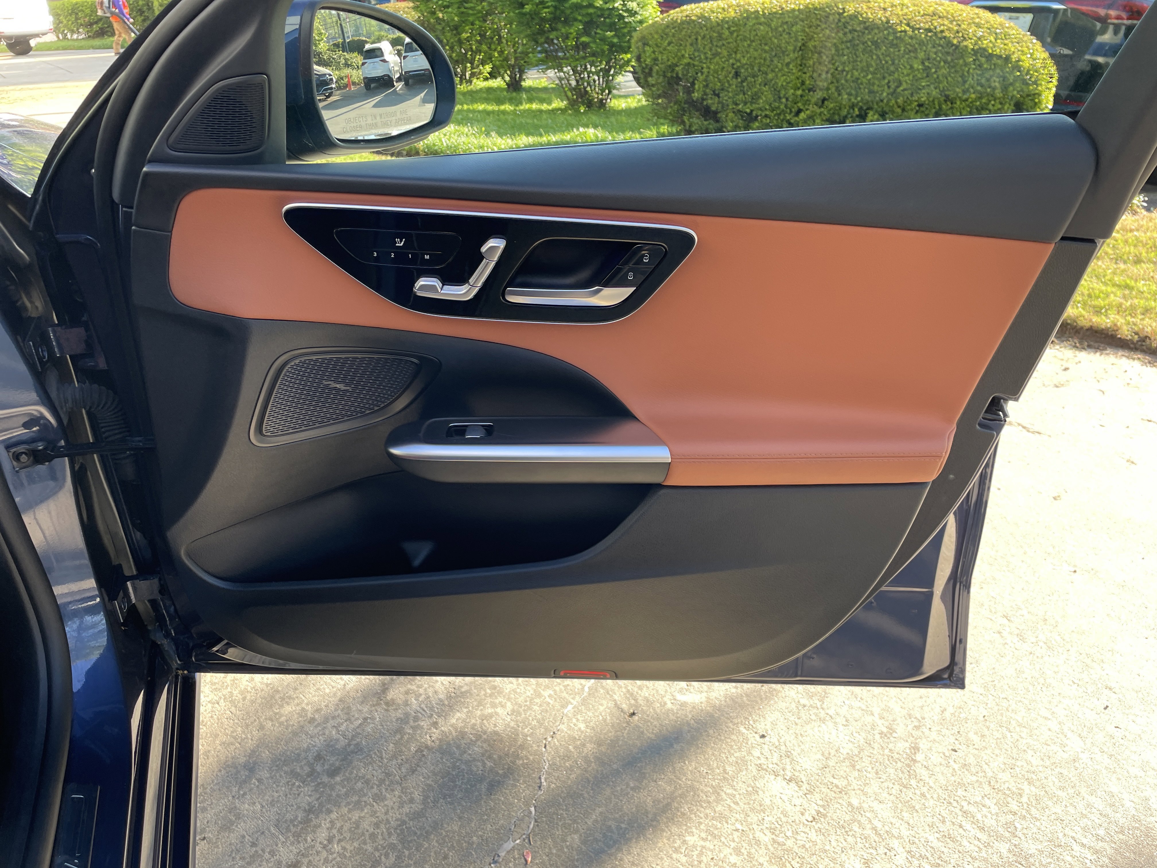 2025 Mercedes-Benz C 300 Sedan