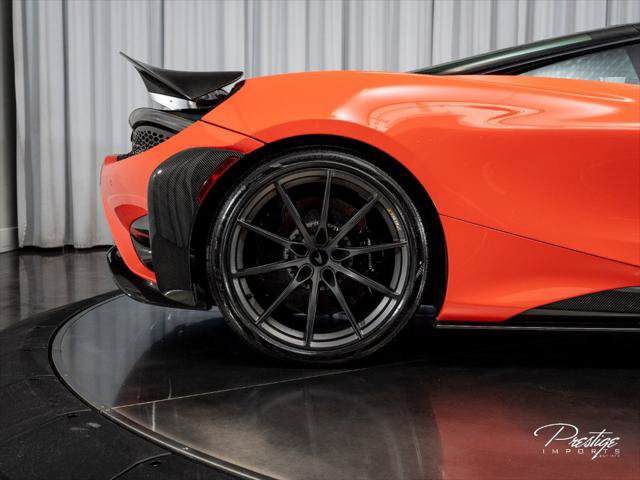 Used 2021 McLaren 765LT photo 39