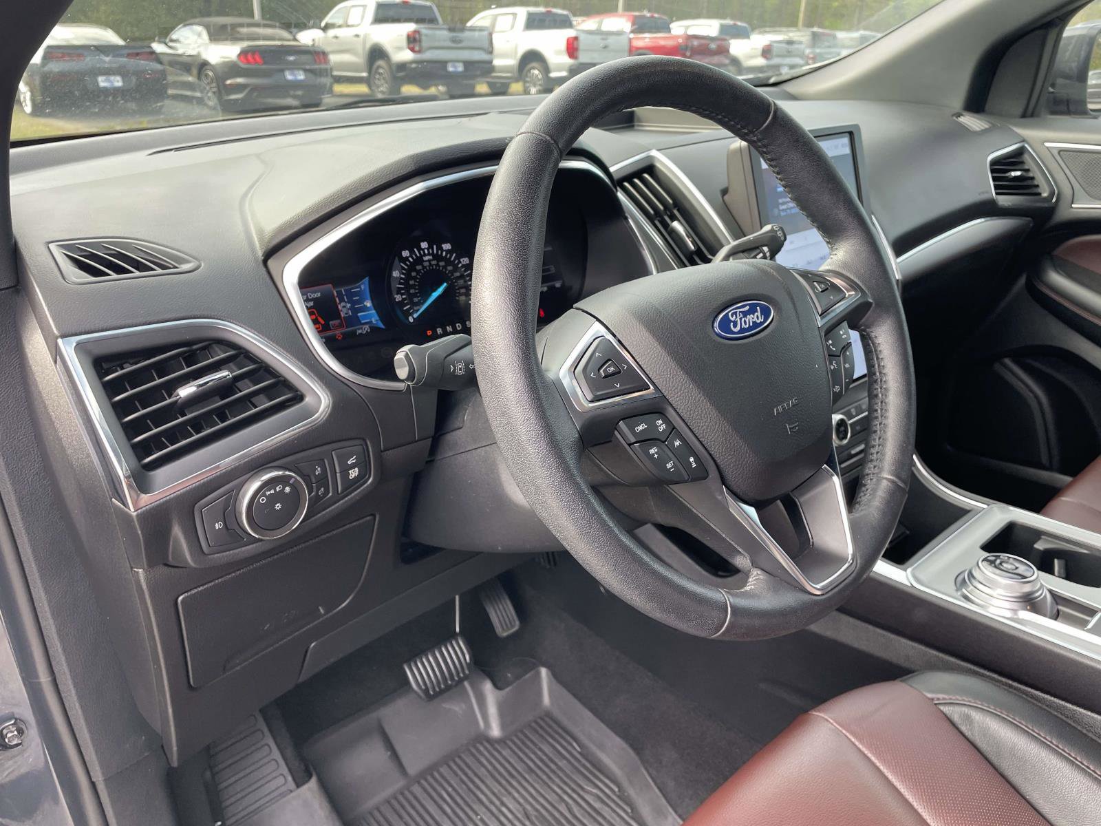 2021 Ford Edge Titanium