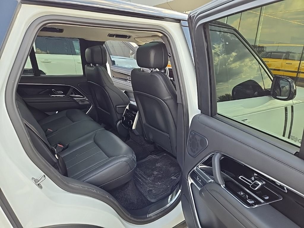 2022 Land Rover Range Rover SE