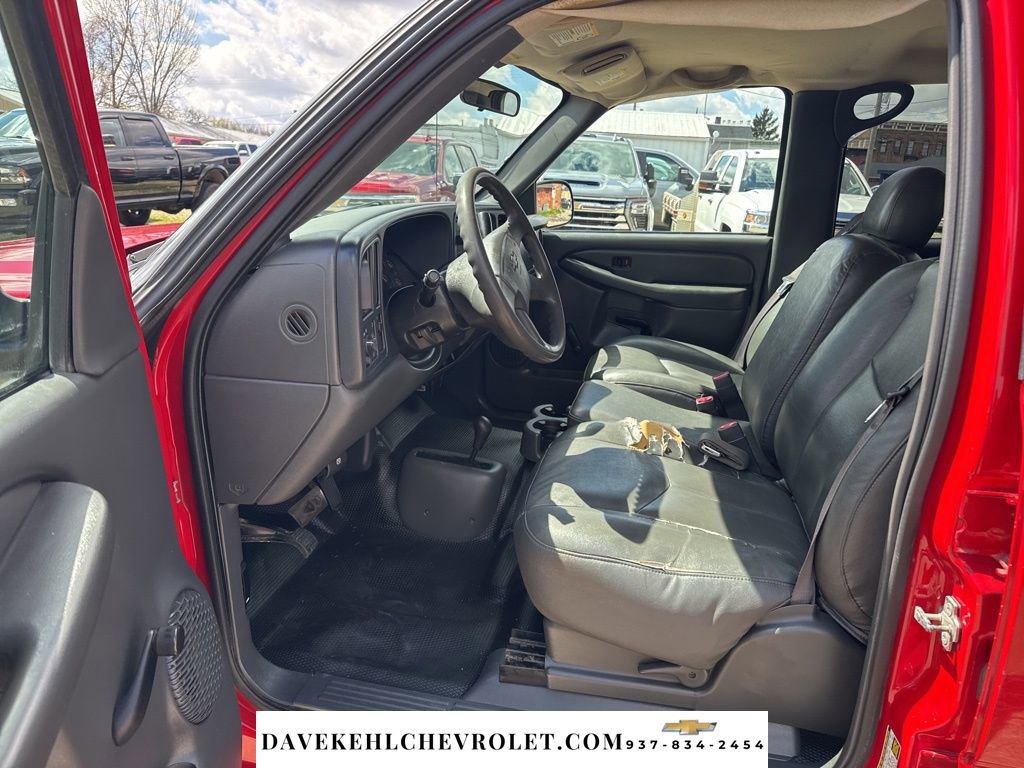 2004 Chevrolet Silverado 2500 W/T