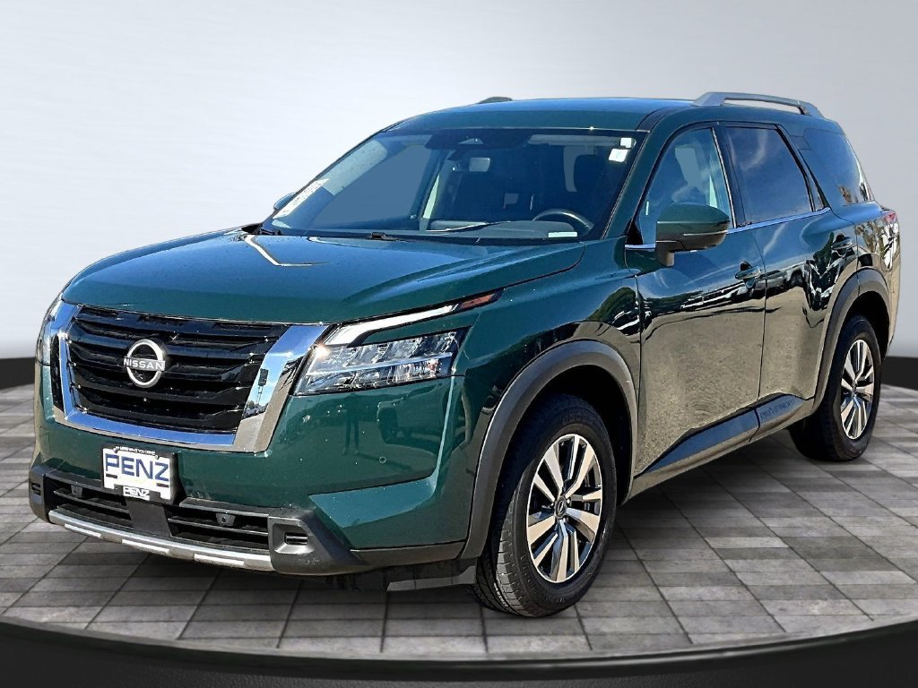 Used 2023 Nissan Pathfinder SL