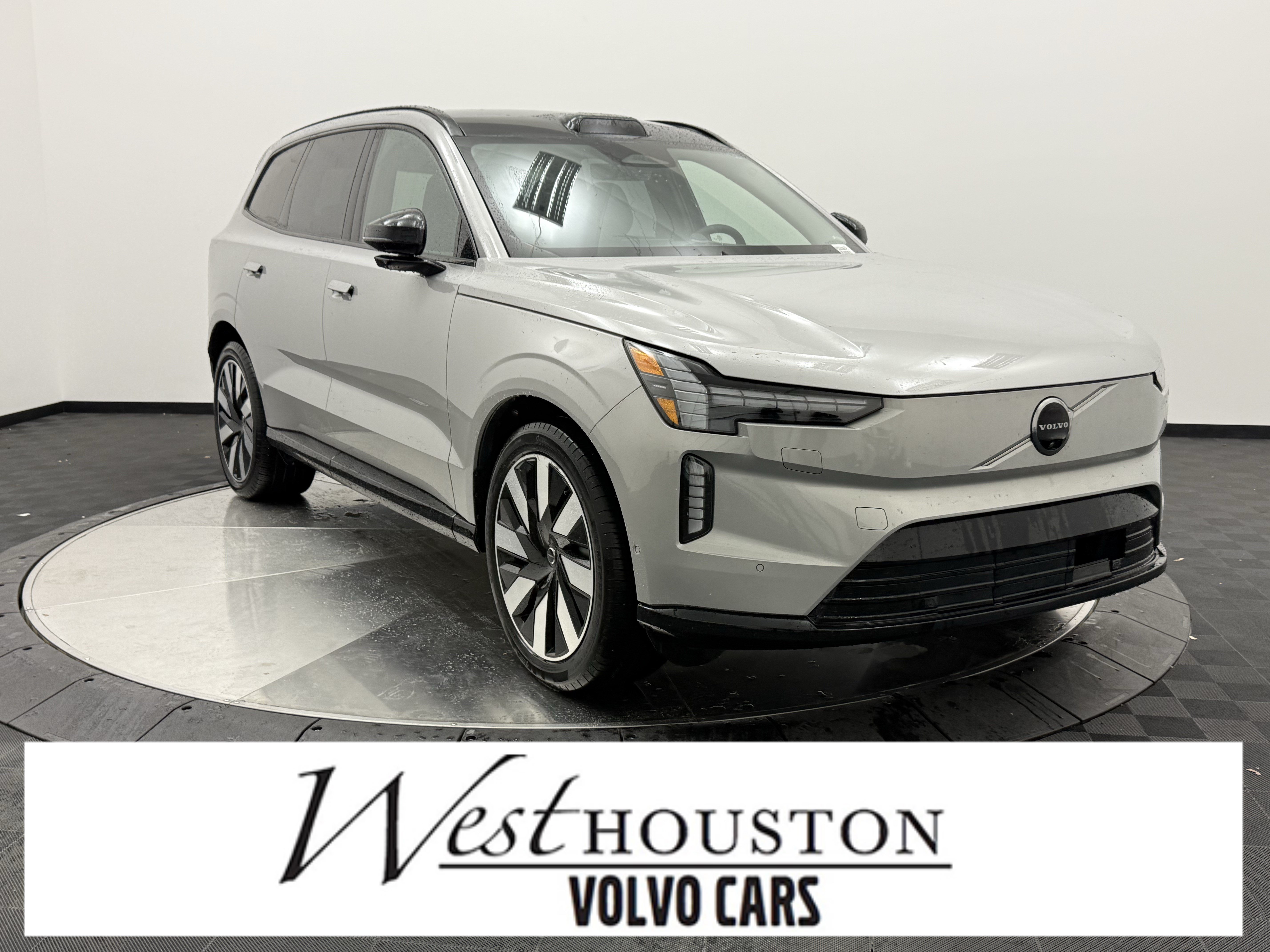 Used 2025 Volvo EX90 Ultra