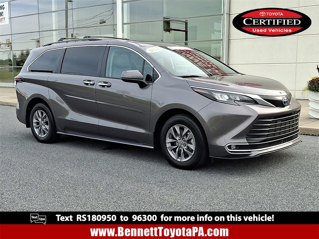2024 Toyota Sienna XLE