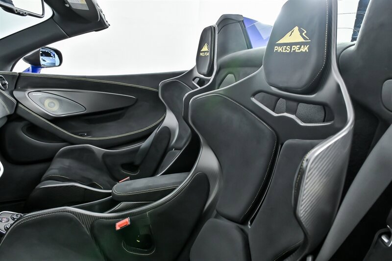 Used 2020 McLaren 600LT Spider photo 21