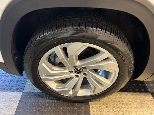 2022 Volkswagen Atlas Cross Sport SE