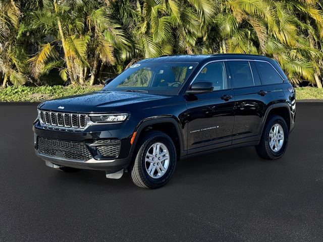 Used 2024 Jeep Grand Cherokee Laredo w/ Luxury Tech Group I